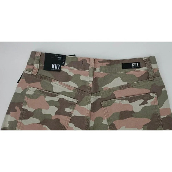 KUT from the Kloth Jane High-Rise Camo Fray Hem Shorts Size 2 NWT - Picture 5 of 10